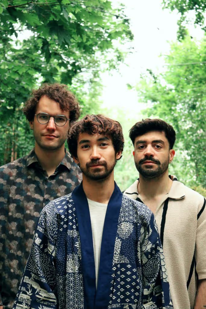 Aseo Trio ft. Claudio Jr. De Rosa